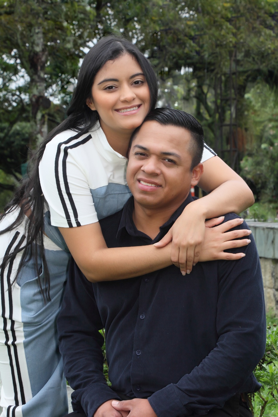 2. Andrés y Daniela